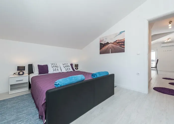 Apartments Hiperion