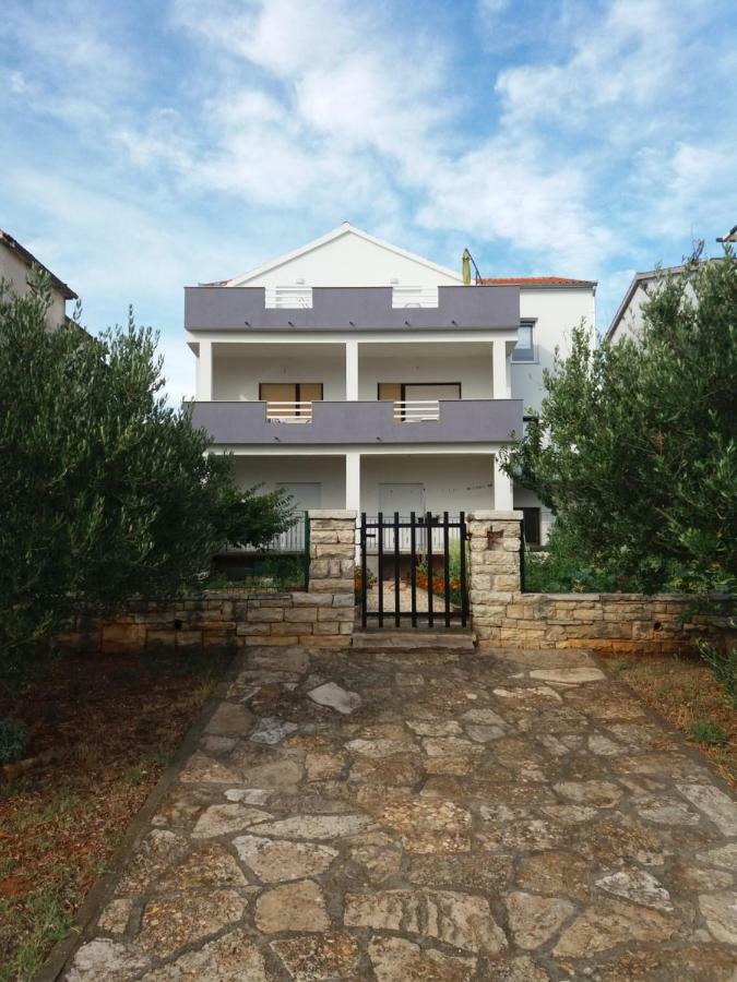 Hiperion Apartma *